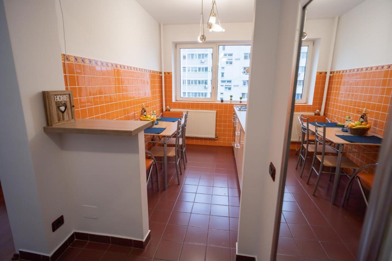 Spacious 2Br Dristor Apartment Bucharest Luaran gambar