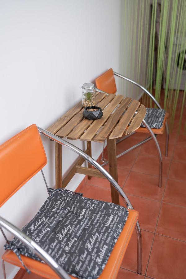 Spacious 2Br Dristor Apartment Bucharest Luaran gambar